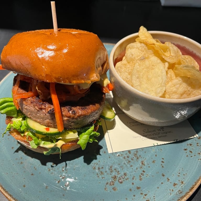 Veggie Burger: A Delicious Vegetarian Option