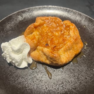Warm Apple Tart